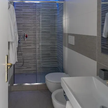 住宿加早餐酒店 唐娜·朱利亚酒店