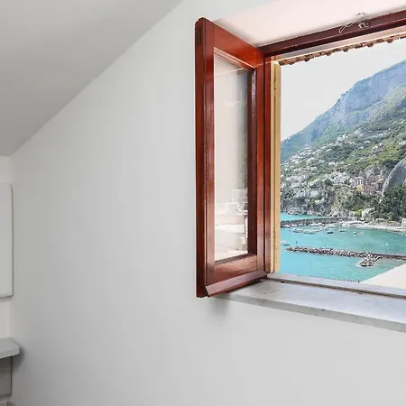 唐娜·朱利亚酒店 4* 阿马尔菲