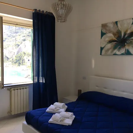 Nocleg ze śniadaniem Donna Giulia 4*