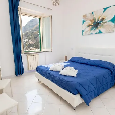 Donna Giulia Bed & Breakfast 3*