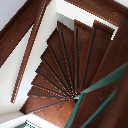 Donna Giulia Bed & Breakfast 4*