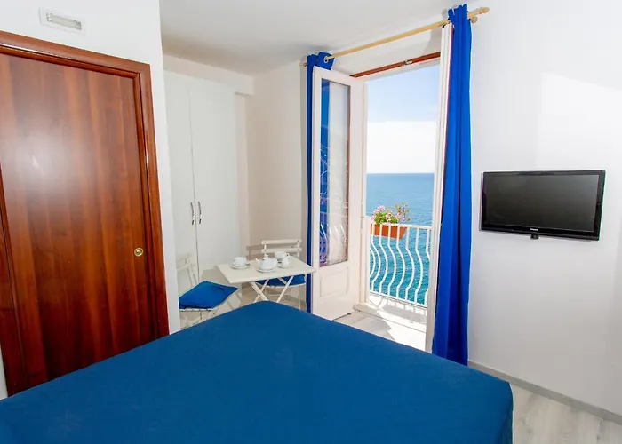 Bed and Breakfast Donna Giulia 4*