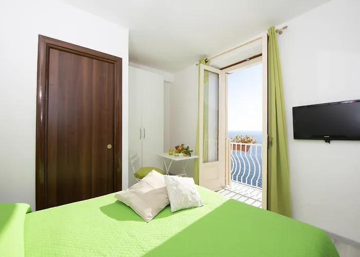 Donna Giulia Αμάλφι