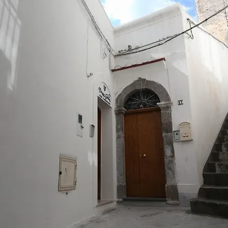 Donna Giulia Oda ve Kahvaltı Amalfi