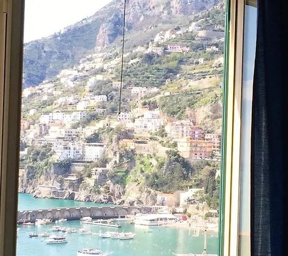 Donna Giulia Bed & Breakfast